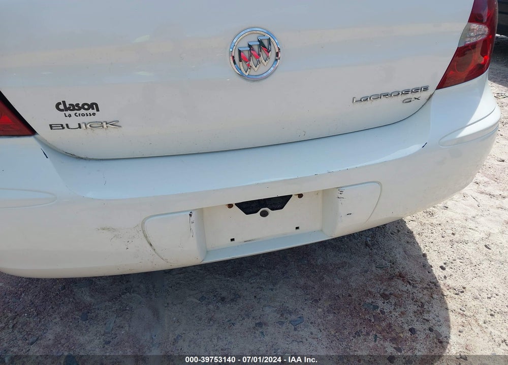2007 BUICK LACROSSE CX VIN: 2G4WC582171198926