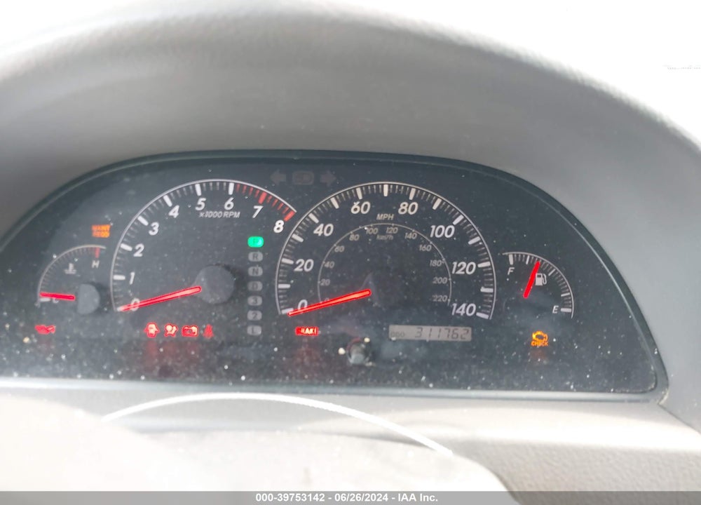 2005 TOYOTA CAMRY XLE VIN: 4T1BE30K45U076135