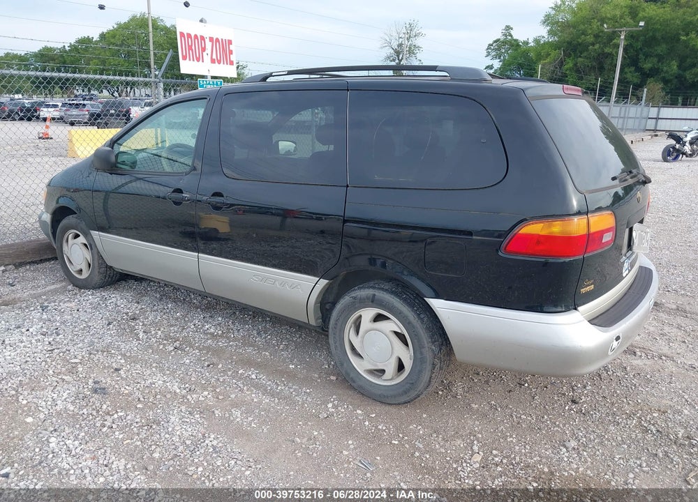 2000 TOYOTA SIENNA XLE VIN: 4T3ZF13C9YU250734