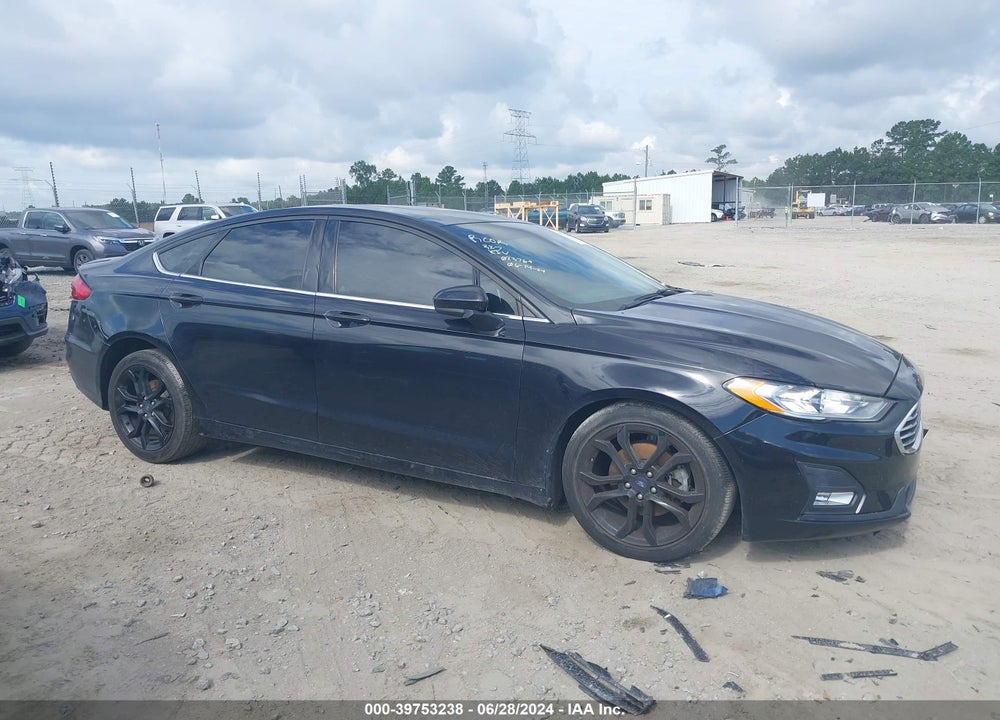 2019 FORD FUSION SE VIN: 3FA6P0HDXKR160618