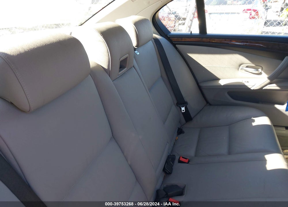 2008 BMW 535XI VIN: WBANV93528CW55268