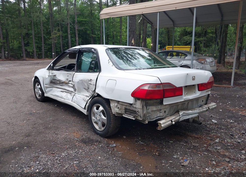 1998 HONDA ACCORD EX VIN: 1HGCG6677WA110273