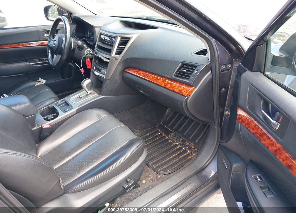 2011 SUBARU OUTBACK 2.5I LIMITED VIN: 4S4BRBKC6B3363692