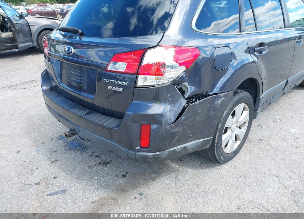 2011 SUBARU OUTBACK 2.5I LIMITED VIN: 4S4BRBKC6B3363692