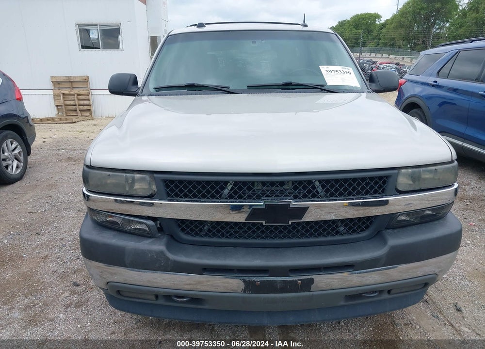 2004 CHEVROLET TAHOE LS VIN: 1GNEK13Z14R237539