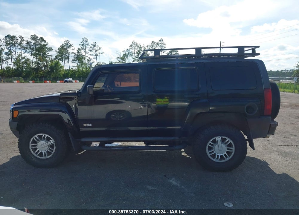 2008 HUMMER H3 SUV VIN: 5GTEN13EX88158291