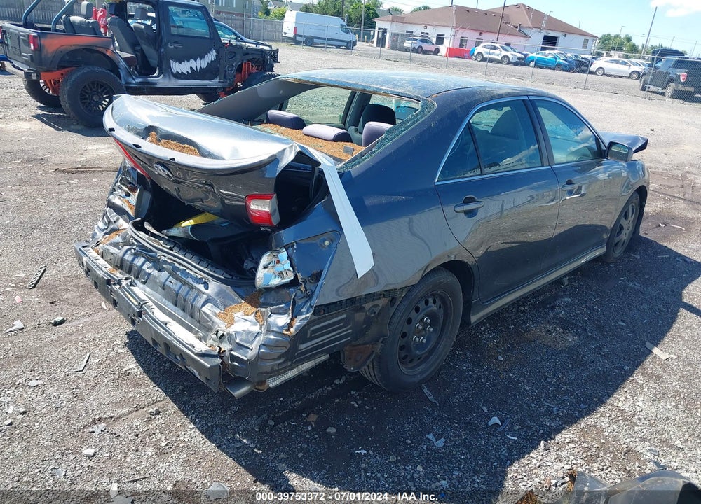 2007 TOYOTA CAMRY SE VIN: 4T1BE46K47U686584