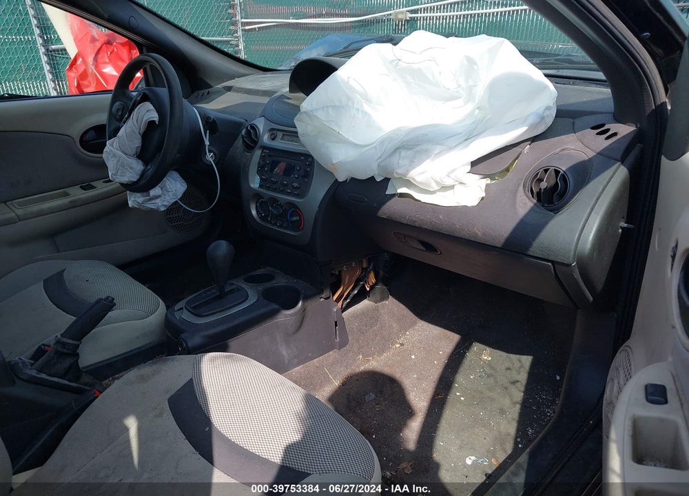 2004 SATURN ION 2 VIN: 1G8AN12FX4Z211148