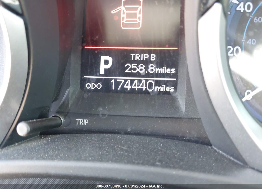 2015 TOYOTA COROLLA S PLUS VIN: 5YFBURHE1FP220392