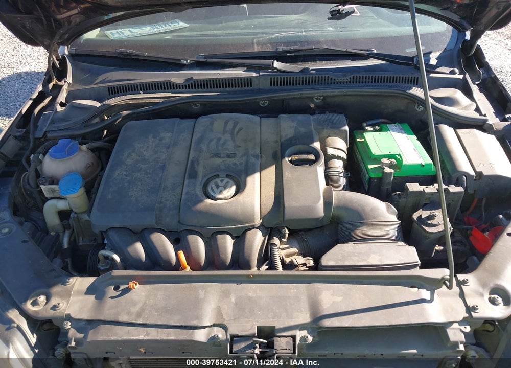 2012 VOLKSWAGEN JETTA 2.5L SE VIN: 3VWDX7AJ3CM410805