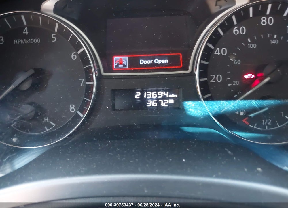 2013 NISSAN PATHFINDER SL VIN: 5N1AR2MN9DC606702