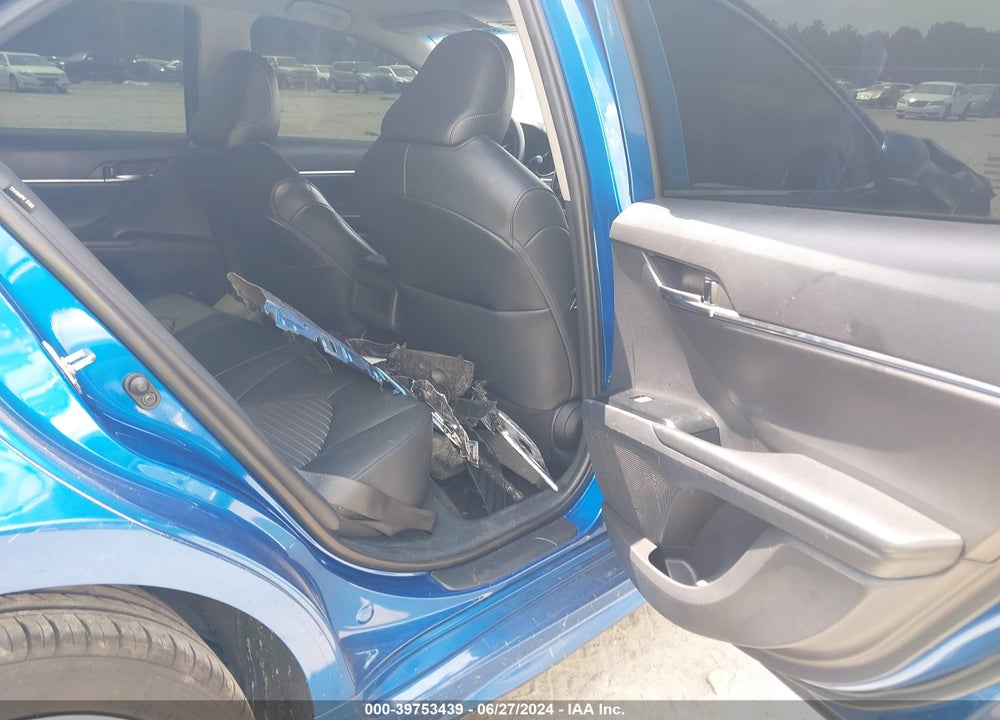 2020 TOYOTA CAMRY SE VIN: 4T1M11AK8LU376183
