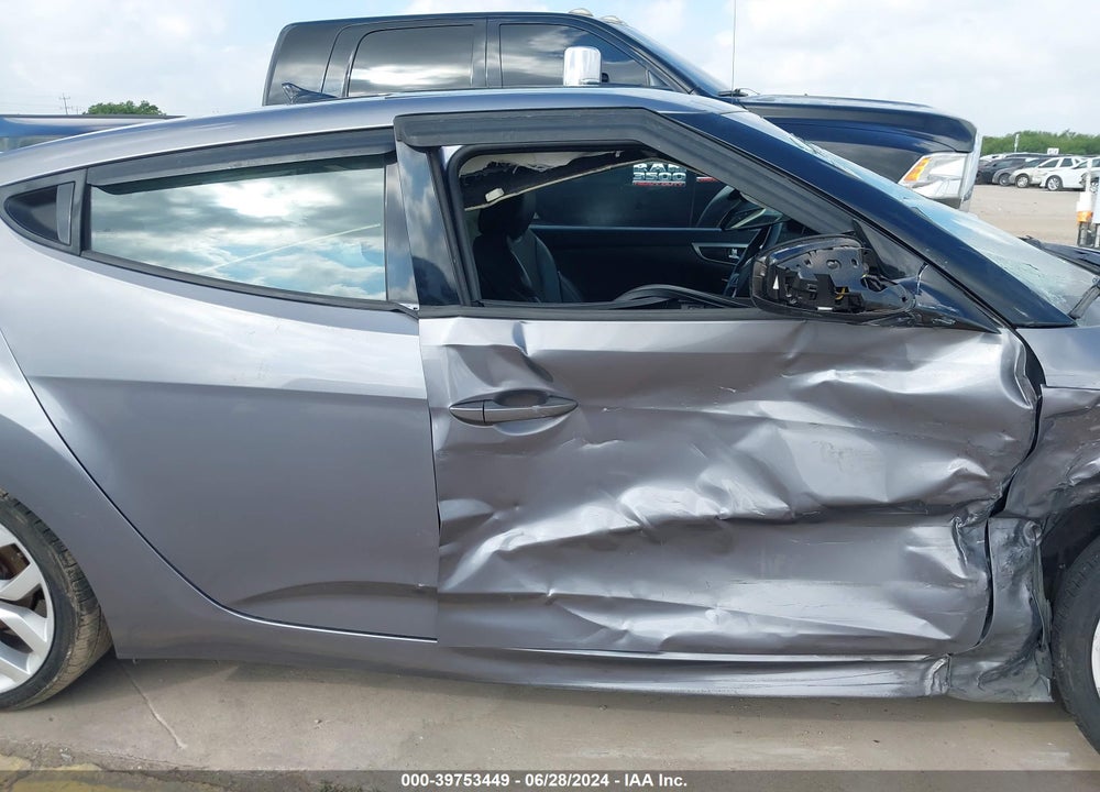 2012 HYUNDAI VELOSTER VIN: KMHTC6AD4CU066911