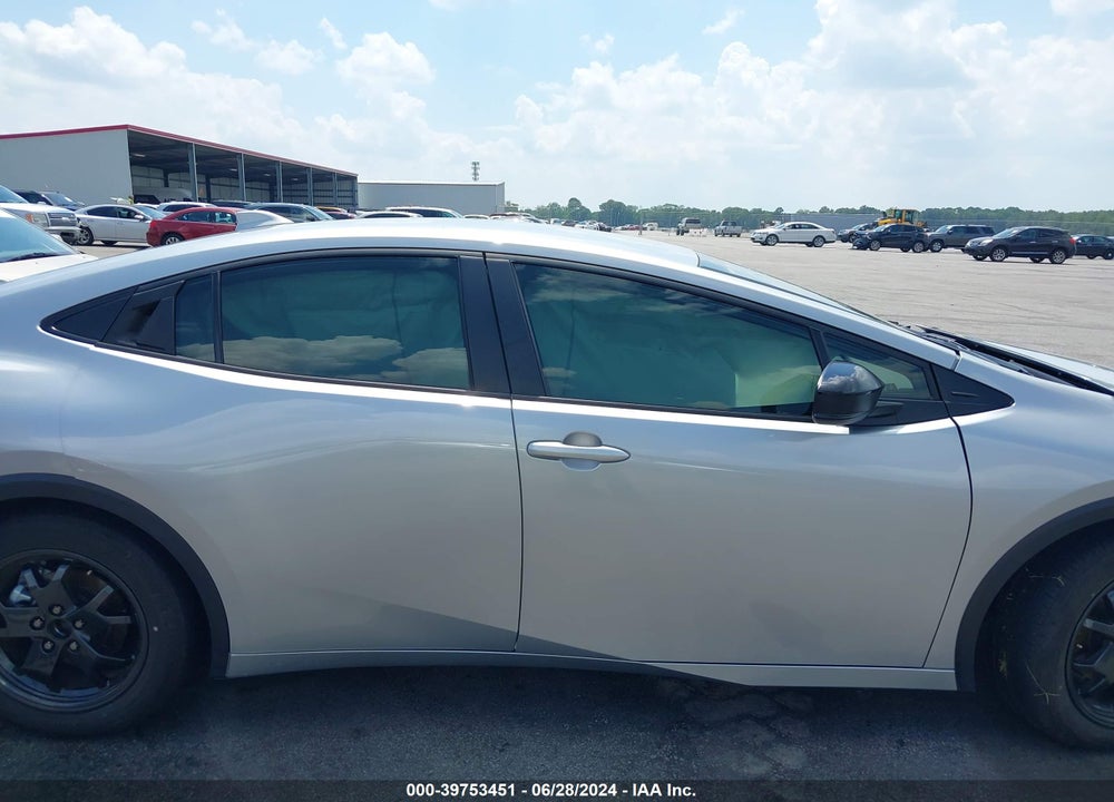 2024 TOYOTA PRIUS LE VIN: JTDACAAU3R3018555