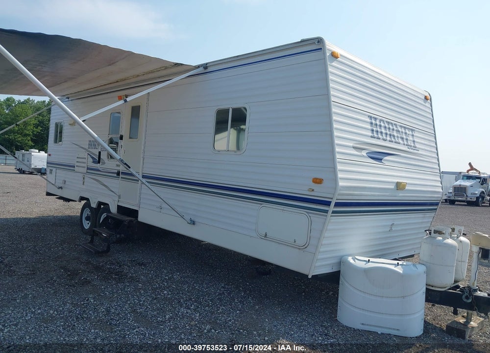 2003 KEYSTONE HORNET 27R VIN: 4YDT27R2637309663