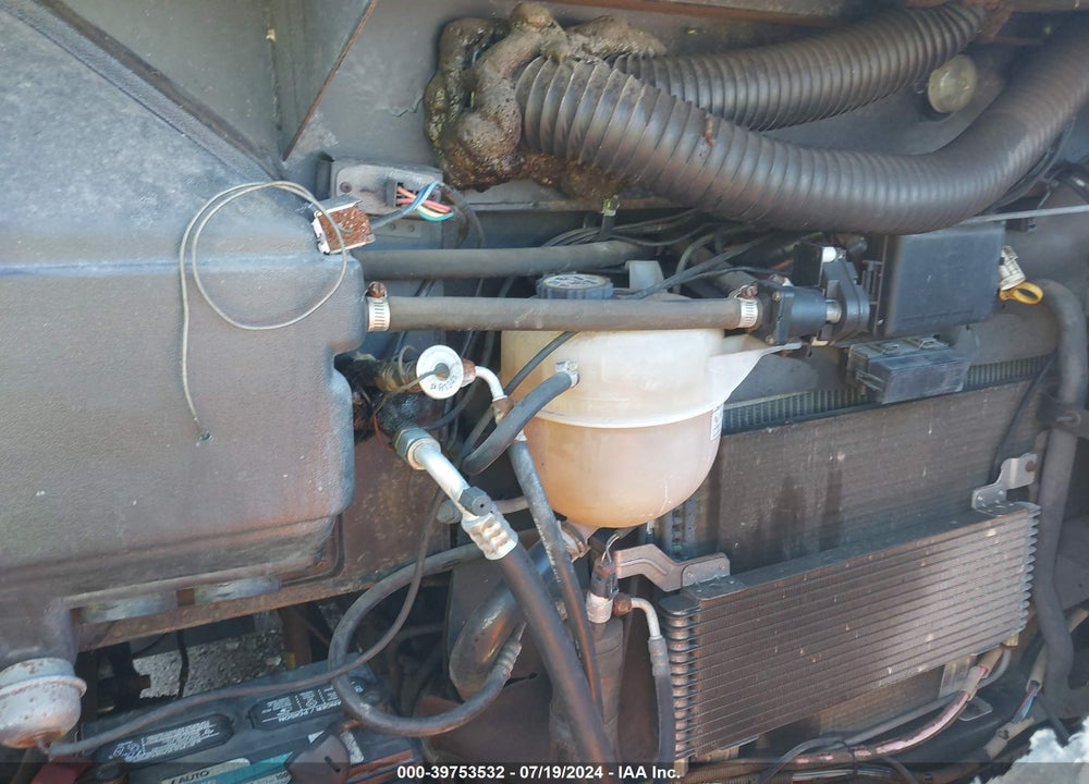 2003 FORD F550 SUPER DUTY STRIPPED CHASS VIN: 1FCLF53S830A02671