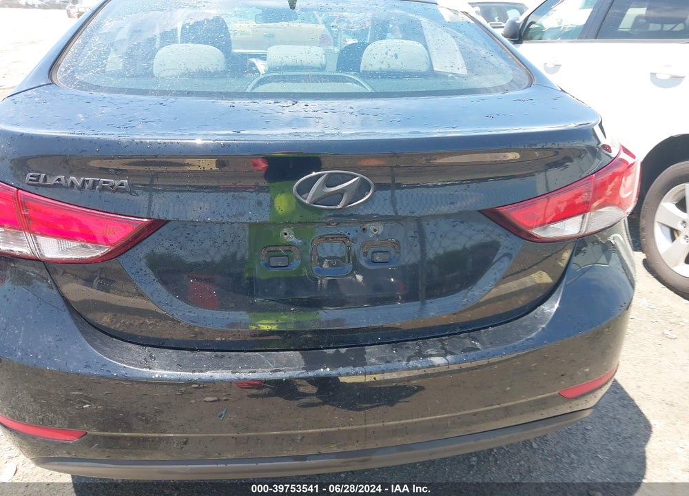 2014 HYUNDAI ELANTRA SE VIN: 5NPDH4AE8EH467852