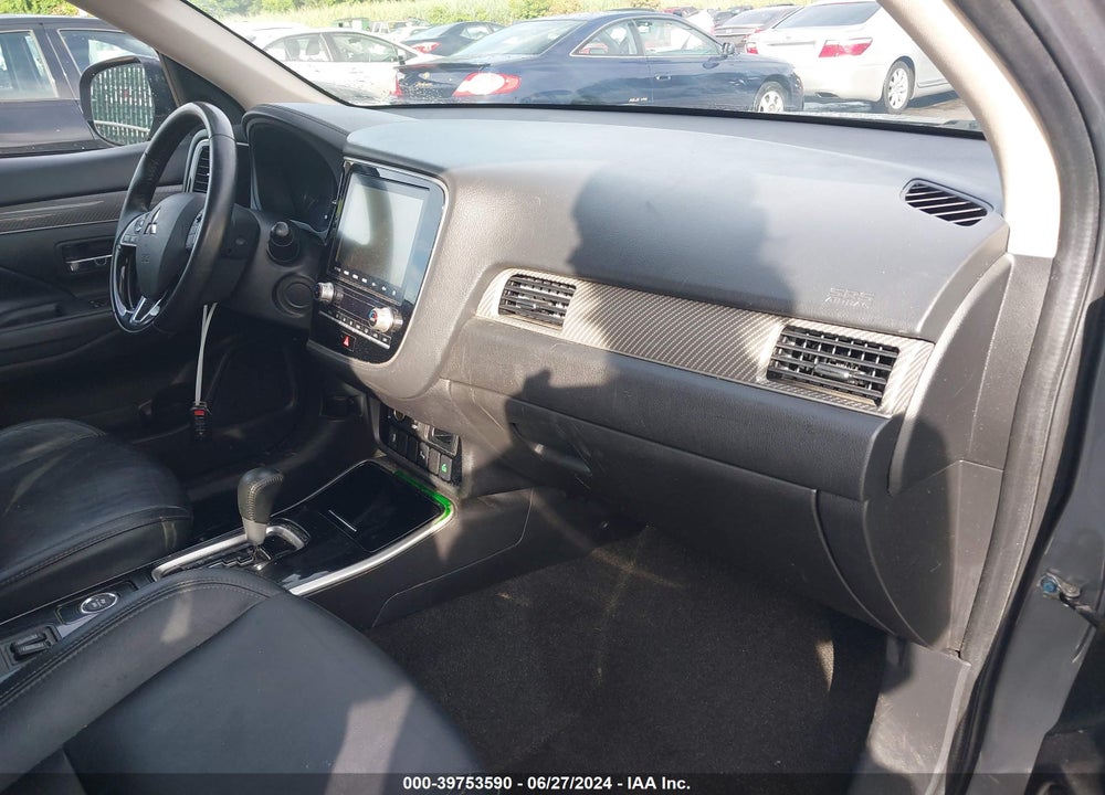 2020 MITSUBISHI OUTLANDER ES 2.4 S-AWC/LE 2.4 S-AWC/SE 2.4 S-AWC/SEL 2.4 S-AWC/SP 2.4 S-AWC VIN: JA4AZ3A36LZ043241