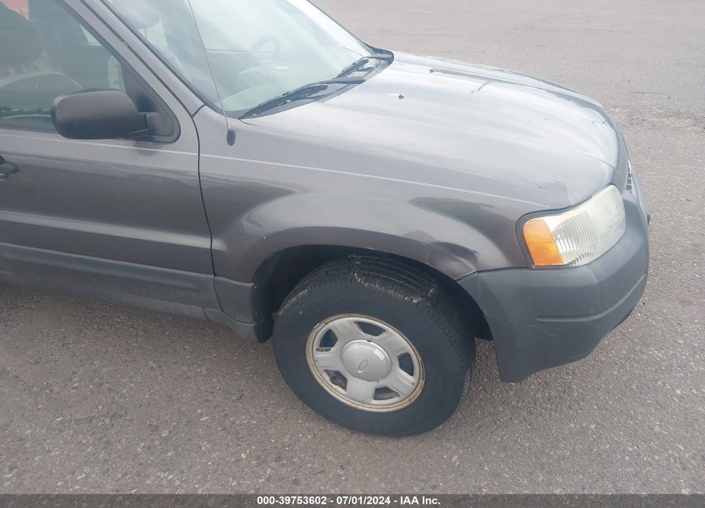 2004 FORD ESCAPE XLS VIN: 1FMYU92104KA21387