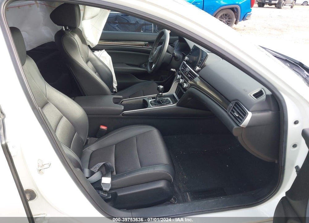 2019 HONDA ACCORD SPORT VIN: 1HGCV1E3XKA062852