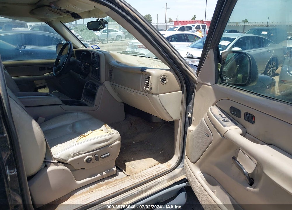 2005 CHEVROLET TAHOE Z71 VIN: 1GNEK13T95R113726