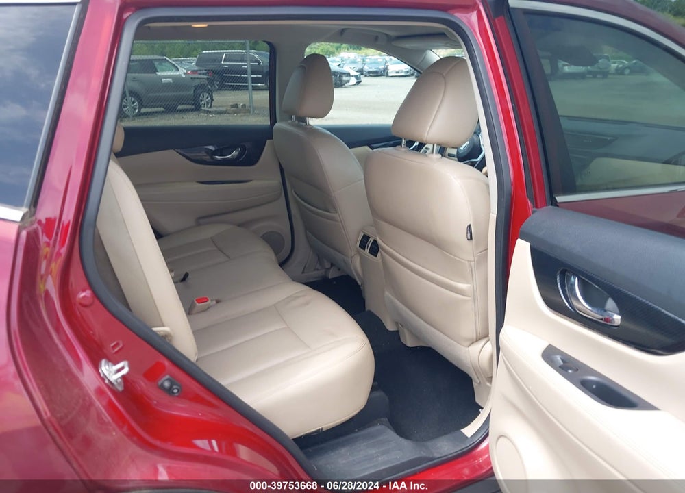 2018 NISSAN ROGUE SL VIN: 5N1AT2MV3JC715623
