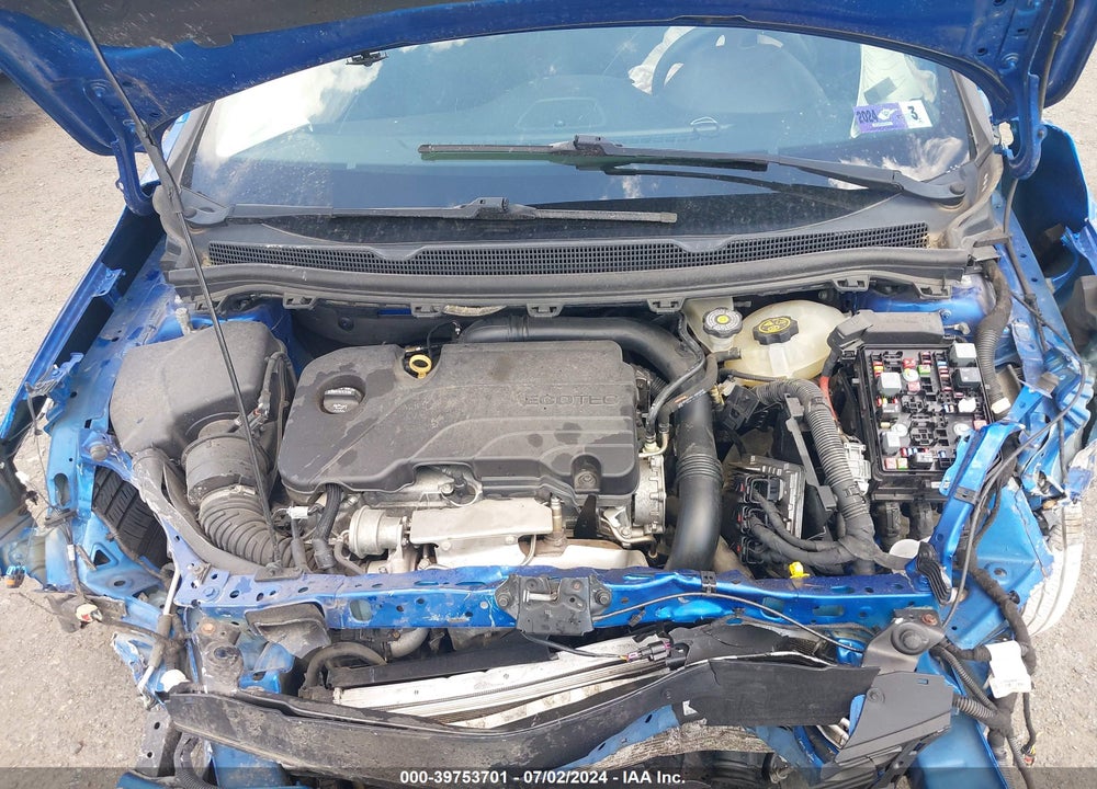 2018 CHEVROLET CRUZE LT AUTO VIN: 1G1BE5SM2J7222175