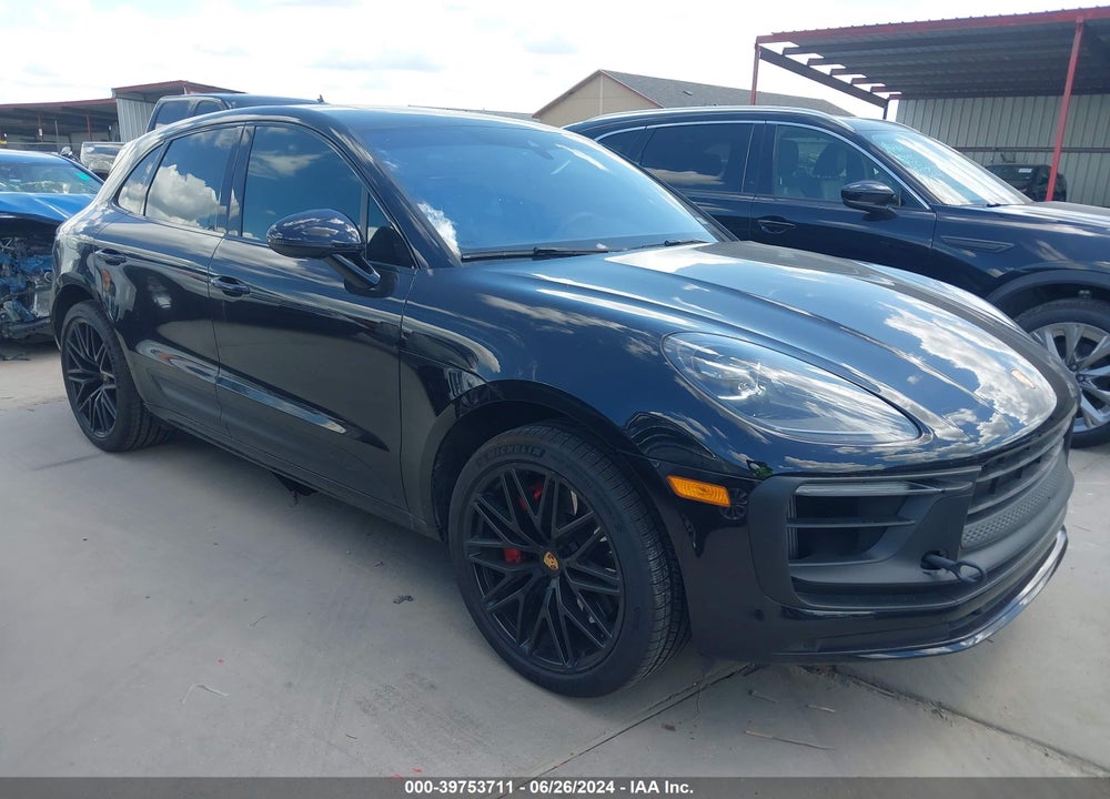 2022 PORSCHE MACAN GTS VIN: WP1AF2A53NLB30061