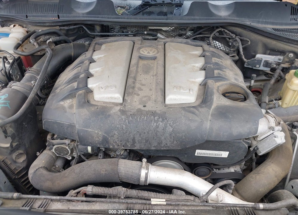 2012 VOLKSWAGEN TOUAREG TDI LUX VIN: WVGFK9BP5CD001222