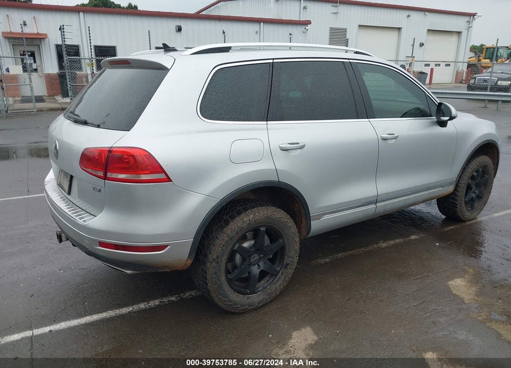 2012 VOLKSWAGEN TOUAREG TDI LUX VIN: WVGFK9BP5CD001222
