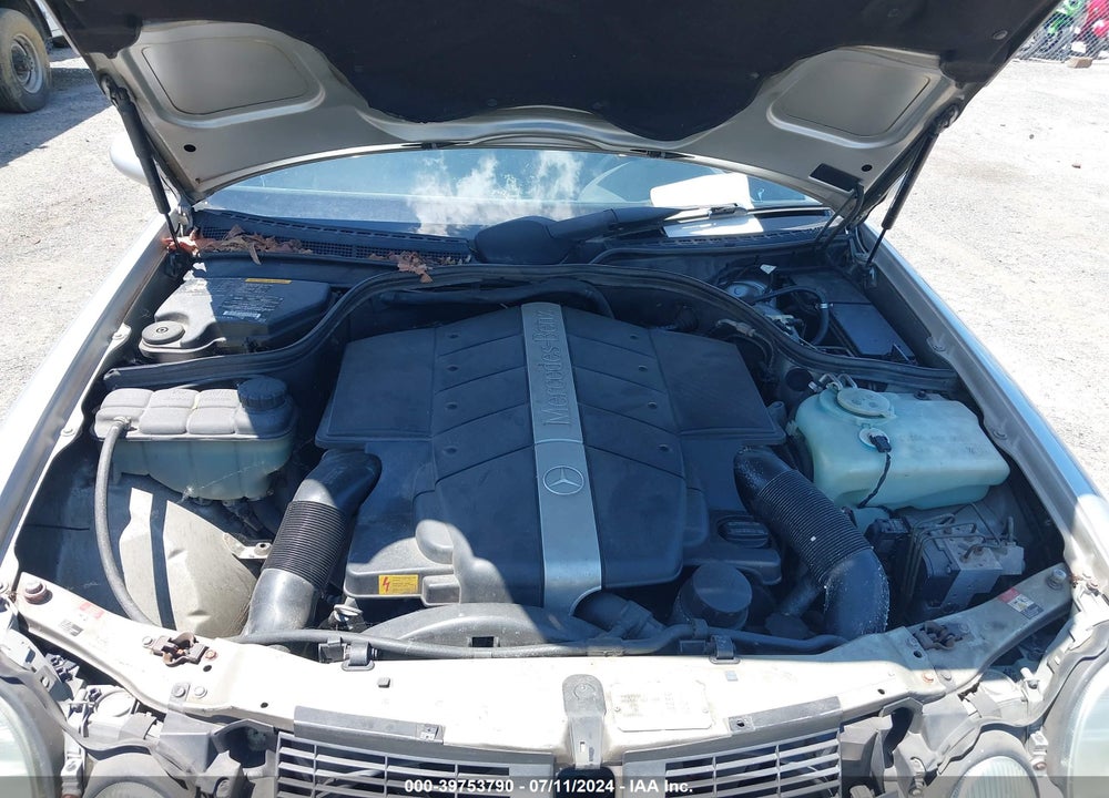 1999 MERCEDES-BENZ CLK 430 VIN: WDBLJ70G1XF068054
