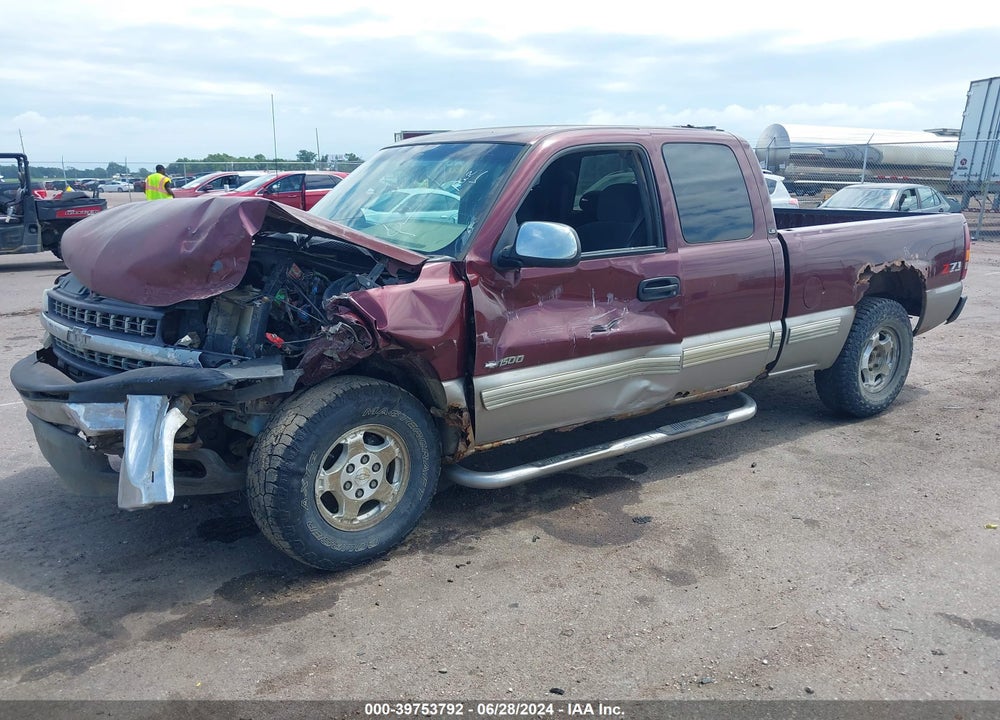 2001 CHEVROLET SILVERADO 1500 LS VIN: 2GCEK19T311281574