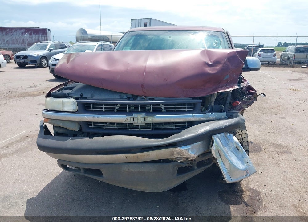 2001 CHEVROLET SILVERADO 1500 LS VIN: 2GCEK19T311281574