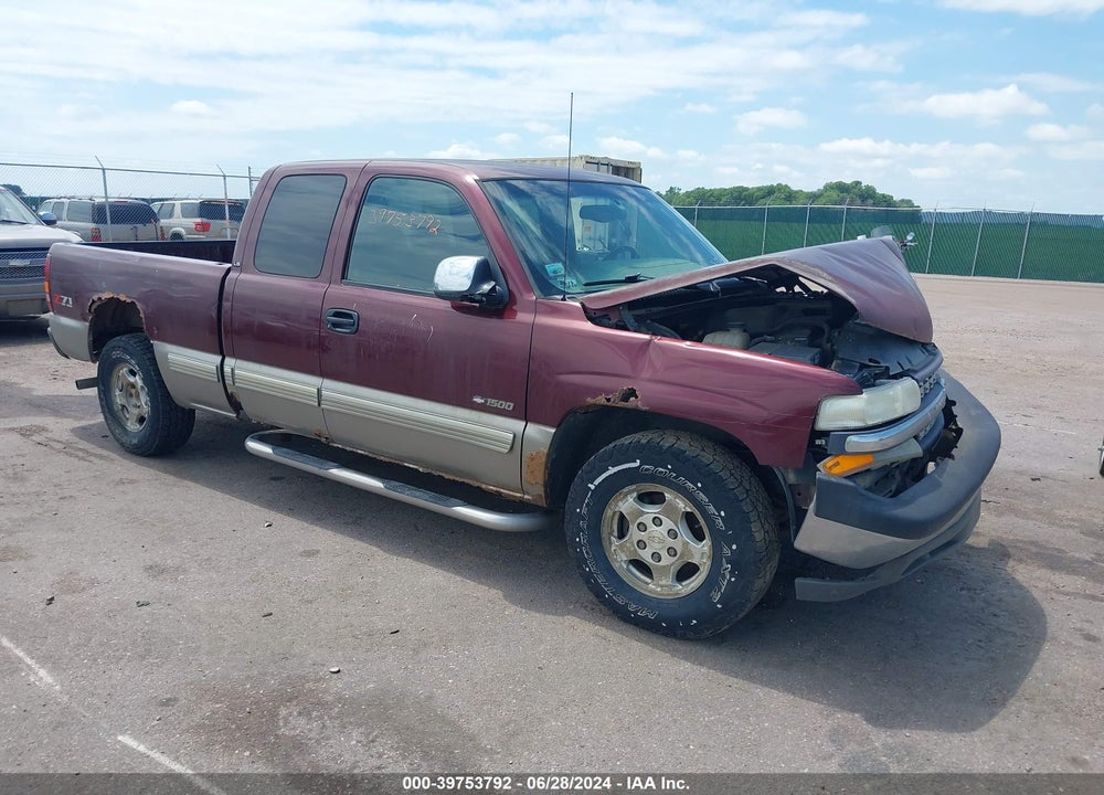 2001 CHEVROLET SILVERADO 1500 LS VIN: 2GCEK19T311281574