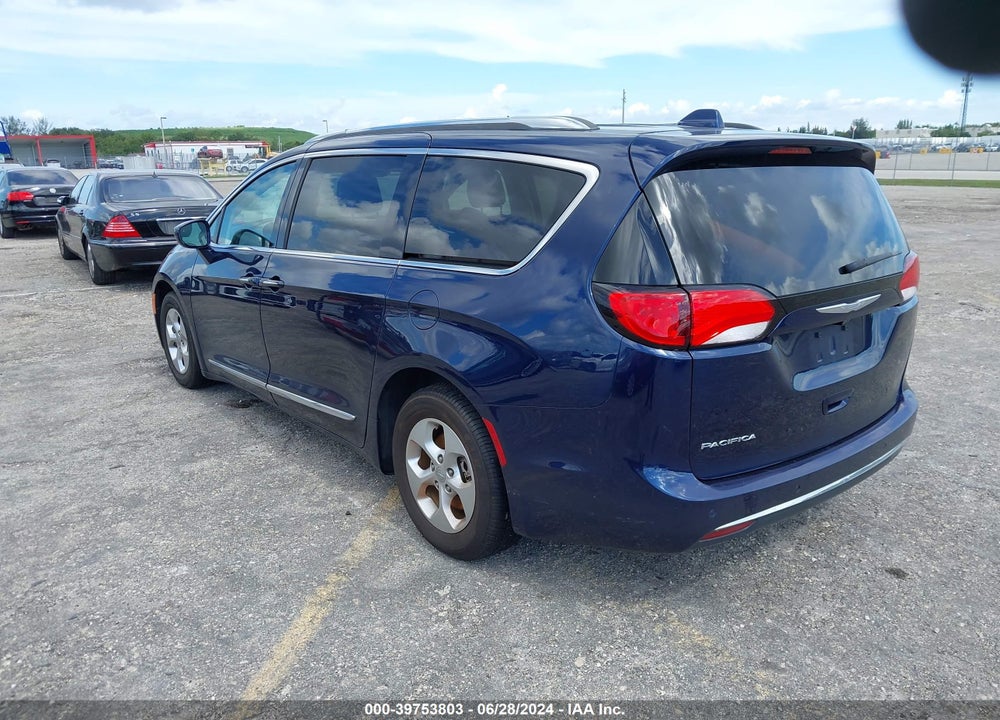 2017 CHRYSLER PACIFICA TOURING L PLUS VIN: 2C4RC1EG5HR729669
