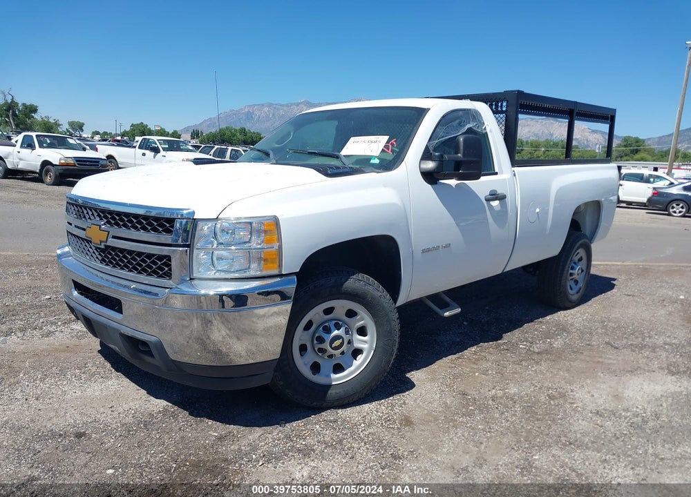 2014 CHEVROLET SILVERADO 2500HD WORK TRUCK VIN: 1GC0CVEG4EF170554
