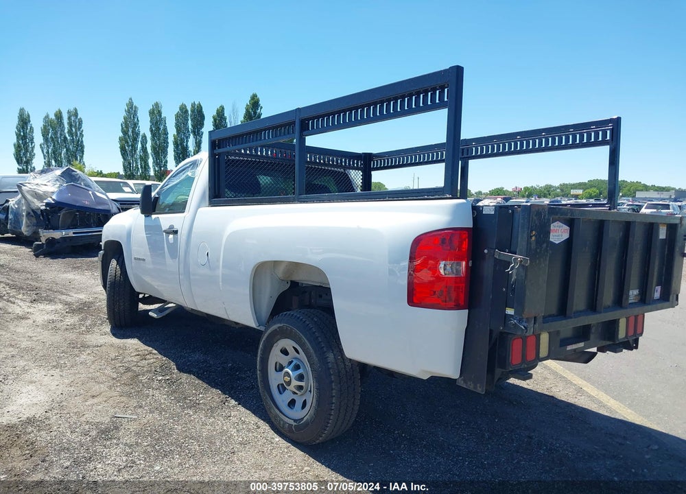 2014 CHEVROLET SILVERADO 2500HD WORK TRUCK VIN: 1GC0CVEG4EF170554