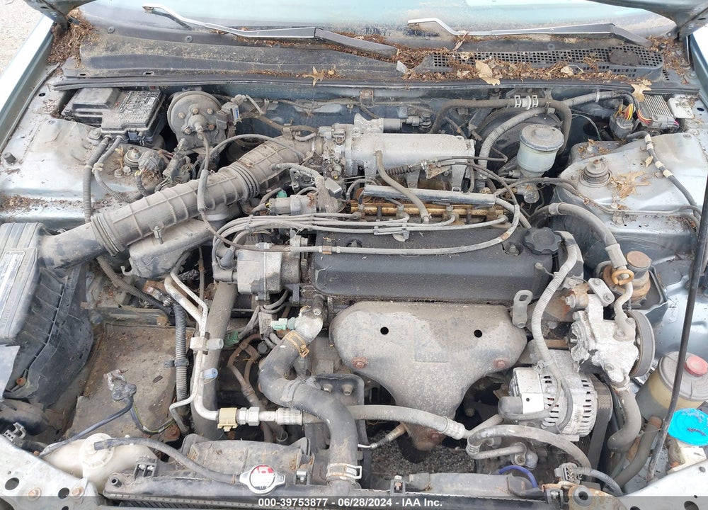 1994 HONDA ACCORD LX/EX VIN: 1HGCD563XRA082053