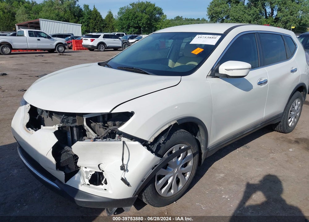 2015 NISSAN ROGUE S VIN: 5N1AT2ML0FC766017