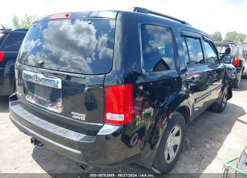 2011 HONDA PILOT VIN: 5FNYF4H95BB025492