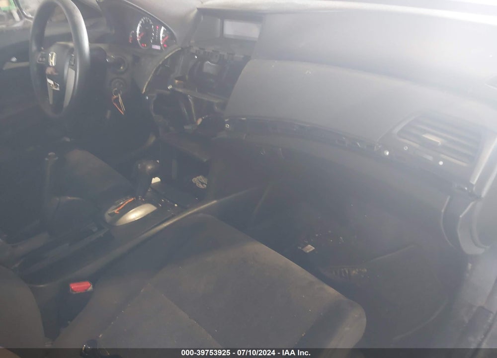 2010 HONDA ACCORD 2.4 LX VIN: 1HGCP2F36AA068015