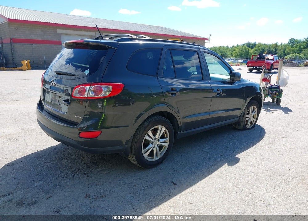 2012 HYUNDAI SANTA FE SE VIN: 5XYZHDAG1CG103543