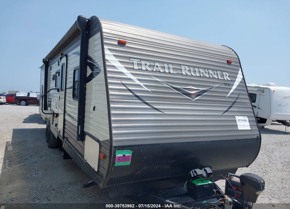 2018 HEARTLAND TRAIL RUNNER SLE 302 VIN: 5SFEB3424JE350360