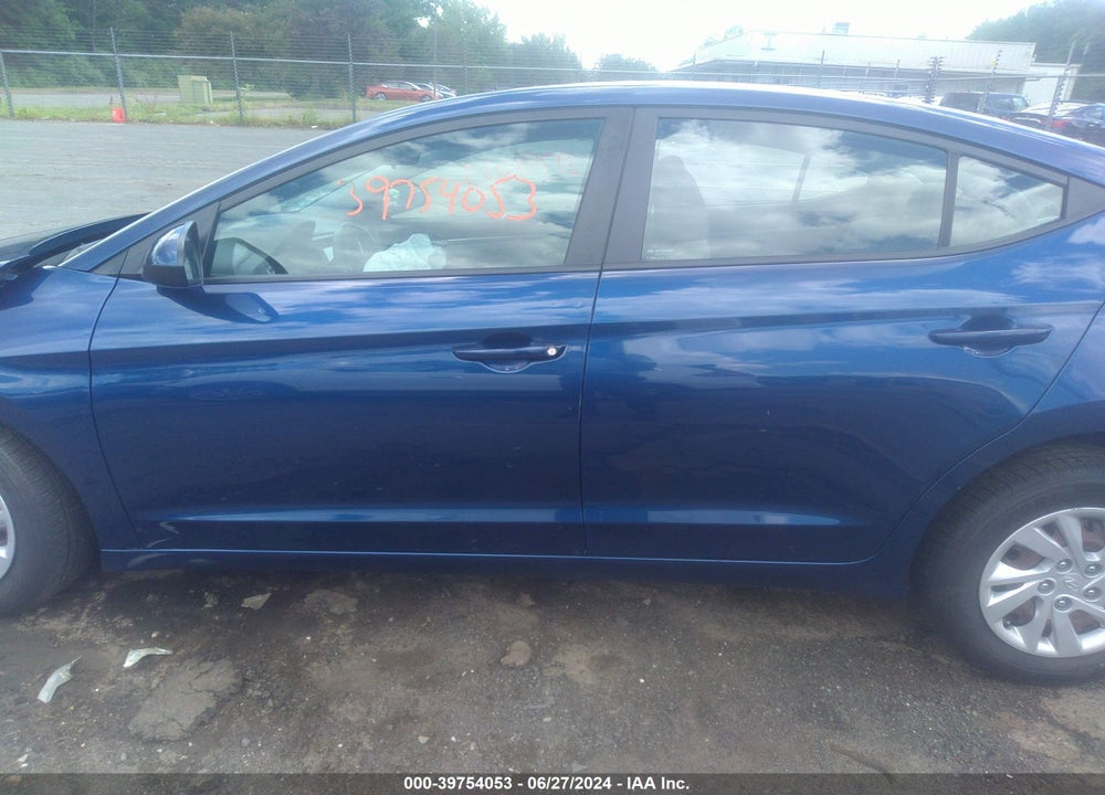 2020 HYUNDAI ELANTRA SE VIN: 5NPD74LF7LH546354