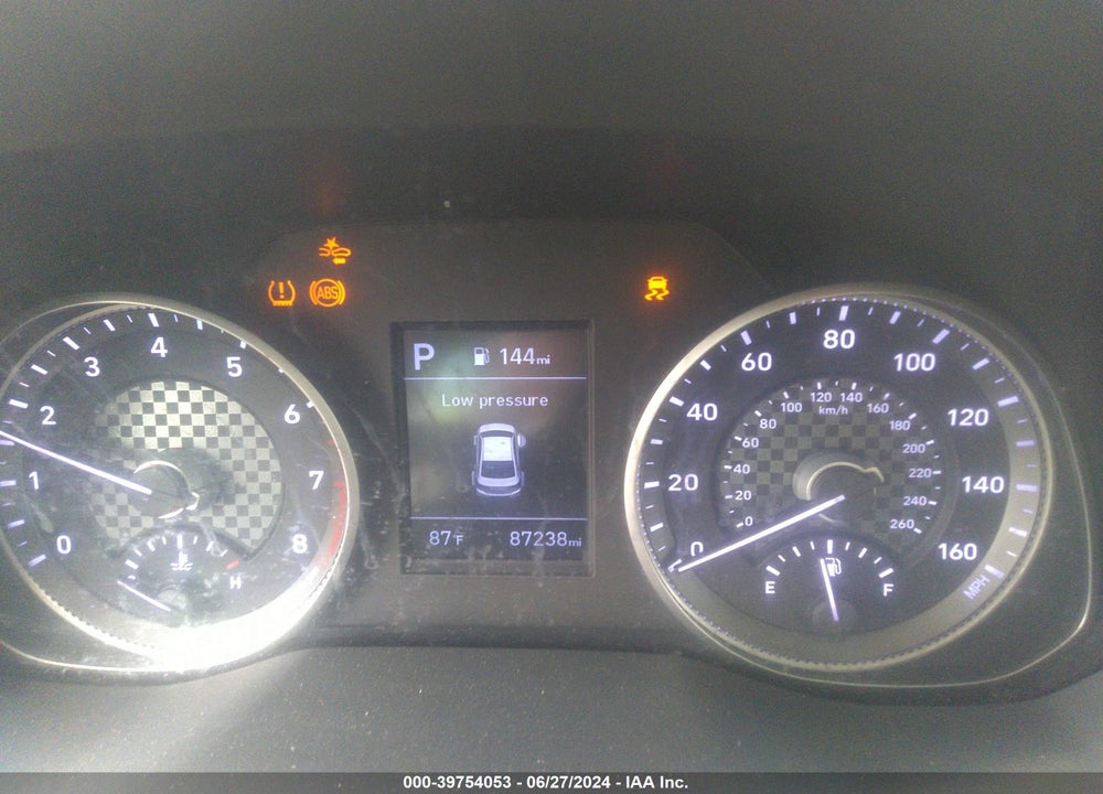 2020 HYUNDAI ELANTRA SE VIN: 5NPD74LF7LH546354