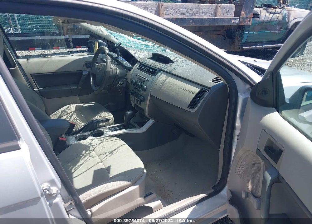 2008 FORD FOCUS S VIN: 1FAHP34N08W284914