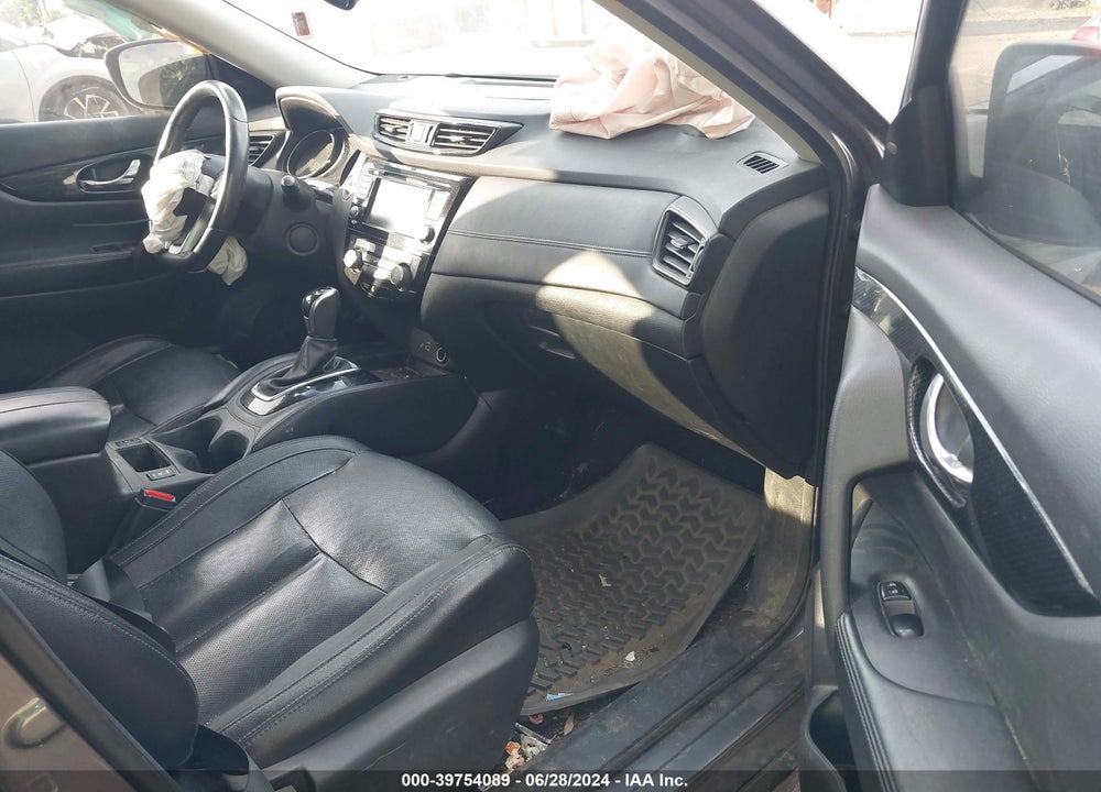 2018 NISSAN ROGUE SL VIN: 5N1AT2MT3JC736695