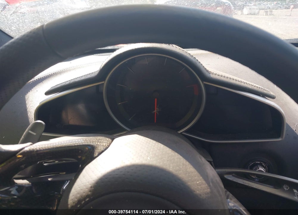 2014 MCLAREN MP4-12C VIN: SBM11BAA1EW003425