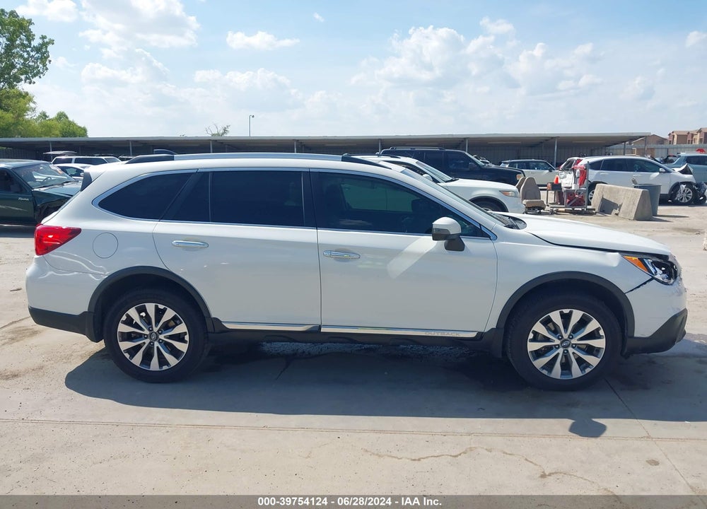 2017 SUBARU OUTBACK 3.6R TOURING VIN: 4S4BSETC9H3424966