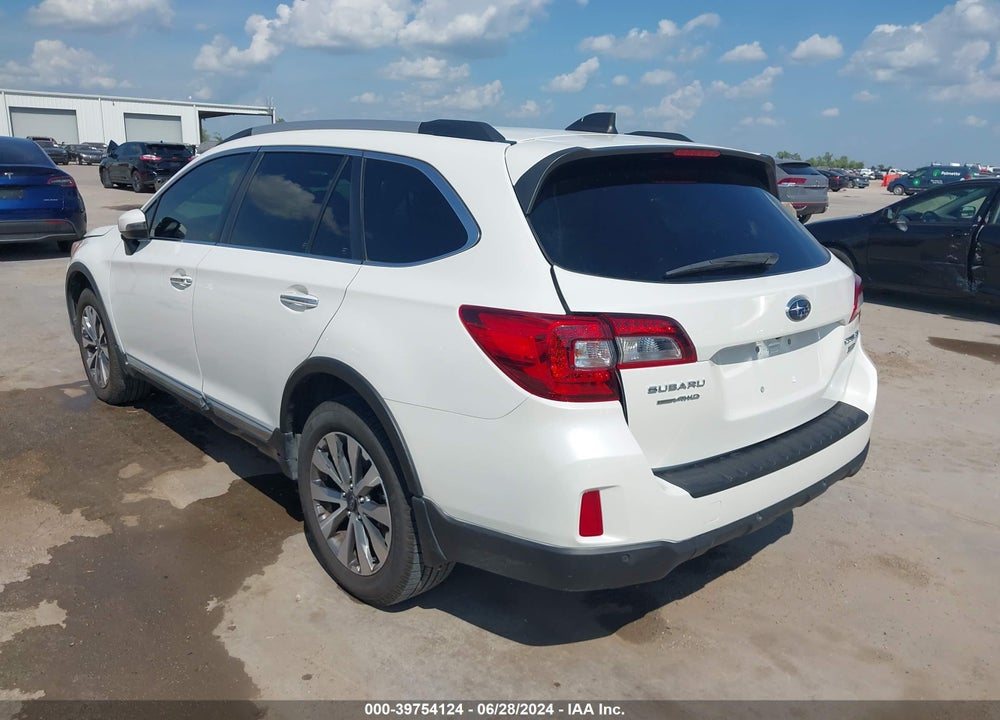 2017 SUBARU OUTBACK 3.6R TOURING VIN: 4S4BSETC9H3424966
